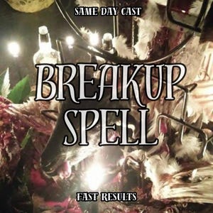 Puede incluir: Un juego de tres tazas de cerámica con un acabado mate moteado. Las tazas son de color crema, marrón claro y marrón oscuro. Cada taza tiene un asa redondeada y un diseño simple y minimalista.