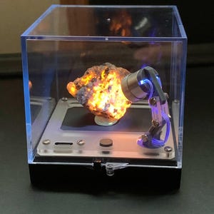 Mini skrivbords UV-mineraldisplaykub transparent akrylstensamlingslåda