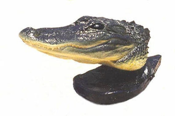Alligator Head Sculpture