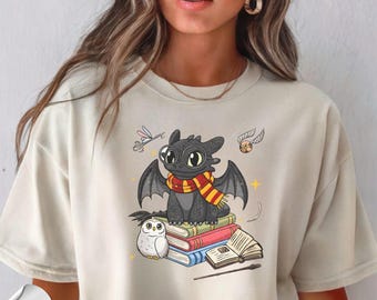 Camiseta vintage personalizada de Desdentado de Comfort Colors, camiseta personalizada de Desdentado del universo épico, camiseta de Desdentado del universo épico, camiseta del mago Furia Nocturna