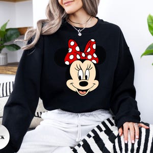 Sudadera clásica de Minnie Mouse de Disney, sudadera de Minnie, sudadera de vacaciones en Disneyland, suéter retro de Disney. imagen 2