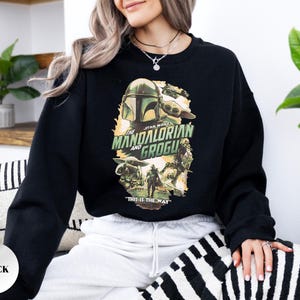 Sudadera vintage de Star Wars The Mandalorian y Grogu, Sudadera Grogu Bounty Hunter, Sudadera de Star Wars estilo años 90, Suéter Baby Yoda, imagen 5