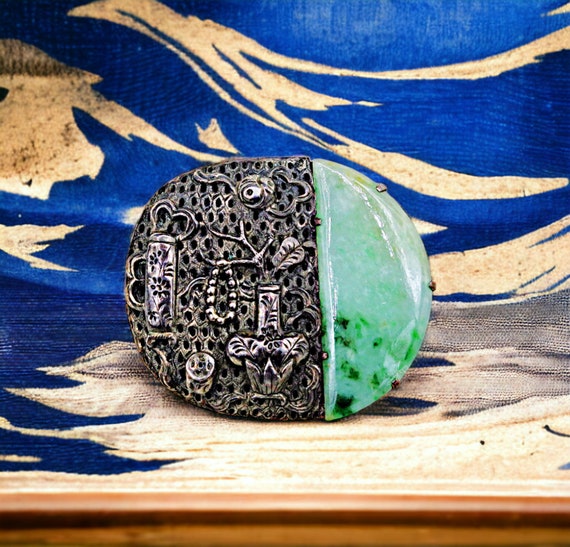 Art Deco Green Jade and Silver Repousee Chinese E… - image 3