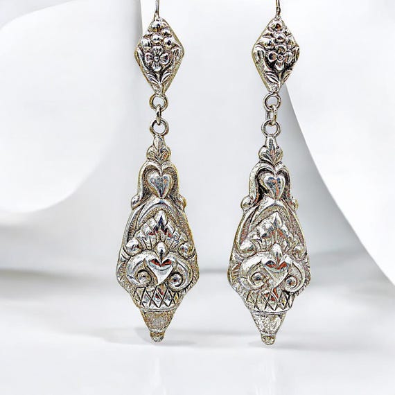 Embossed Silver Dangle Earrings: Lightweight Pier… - image 2