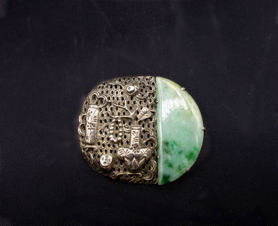 Art Deco Green Jade and Silver Repousee Chinese E… - image 9