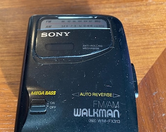 Sony Walkman WM-FX313 FM AM Mega Bass Auto Reverse Cassette Player Tested Working Vintage