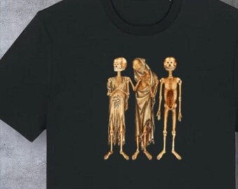 T-Shirt "Grinning Skeletons"  Illustrated Manuscript Medieval Marginalia