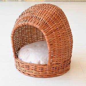 Wicker pet bed, ecological bed for animals, dog and cat home
