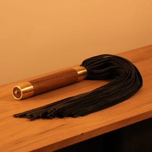 Luxury Leather Flogger handmade with Italian Nappa Leather, Solid Brass, Walnut / BDSM Whip / Premium Impact Play Tool / Kinky BDSM Whip