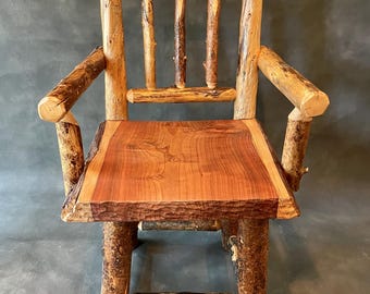 Lodgepole chair with redwood seat
