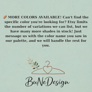 Pu&ograve; includere: Immagine con testo: "MORE COLORS AVAILABLE!" e una grafica arcobaleno. Il testo continua: "Non riesci a trovare il colore specifico che stai cercando?" e menziona che sono disponibili pi&ugrave; tonalit&agrave;. Il logo "BuNe Design" &egrave; in basso.