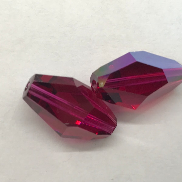 Four dazzling Swarovski polygon beads - art 5203 - ruby AB - 18 x 11 mm