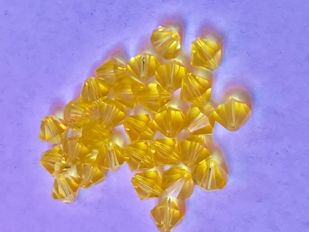 Twelve Beautiful Discontinued Swarovski Crystals Art. 5301 Etsy