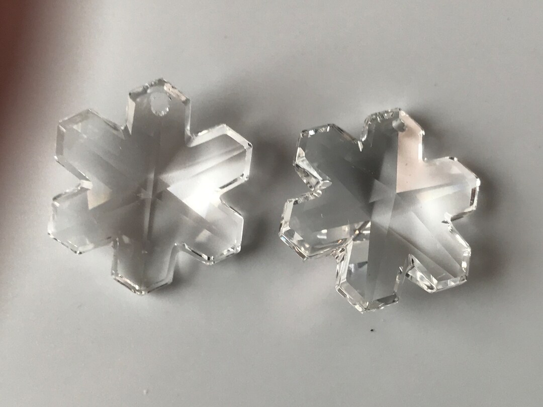 ヴィンテージスワロフスキースノーフレーククリアクリスタル1個 - 品番