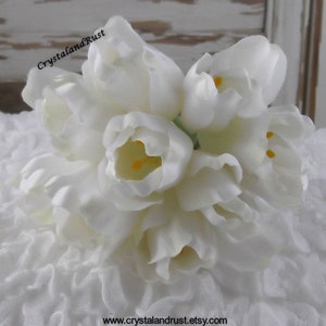 Cream Tulip Bundle - Artificial Silk Flowers - Foliage - Wedding Bouquets - Faux Arrangements - DIY Supplies - DF017