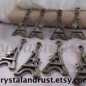 20pc. Cute Eiffel Tower Charms --- Antique Bronze Color --- CHM - 152