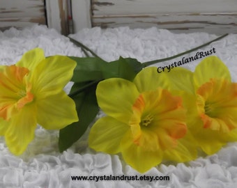 Yellow Daffodils Silk Flower - Artificial Silk Flowers - Wedding Bouquets - Faux Arrangements - DIY Supplies