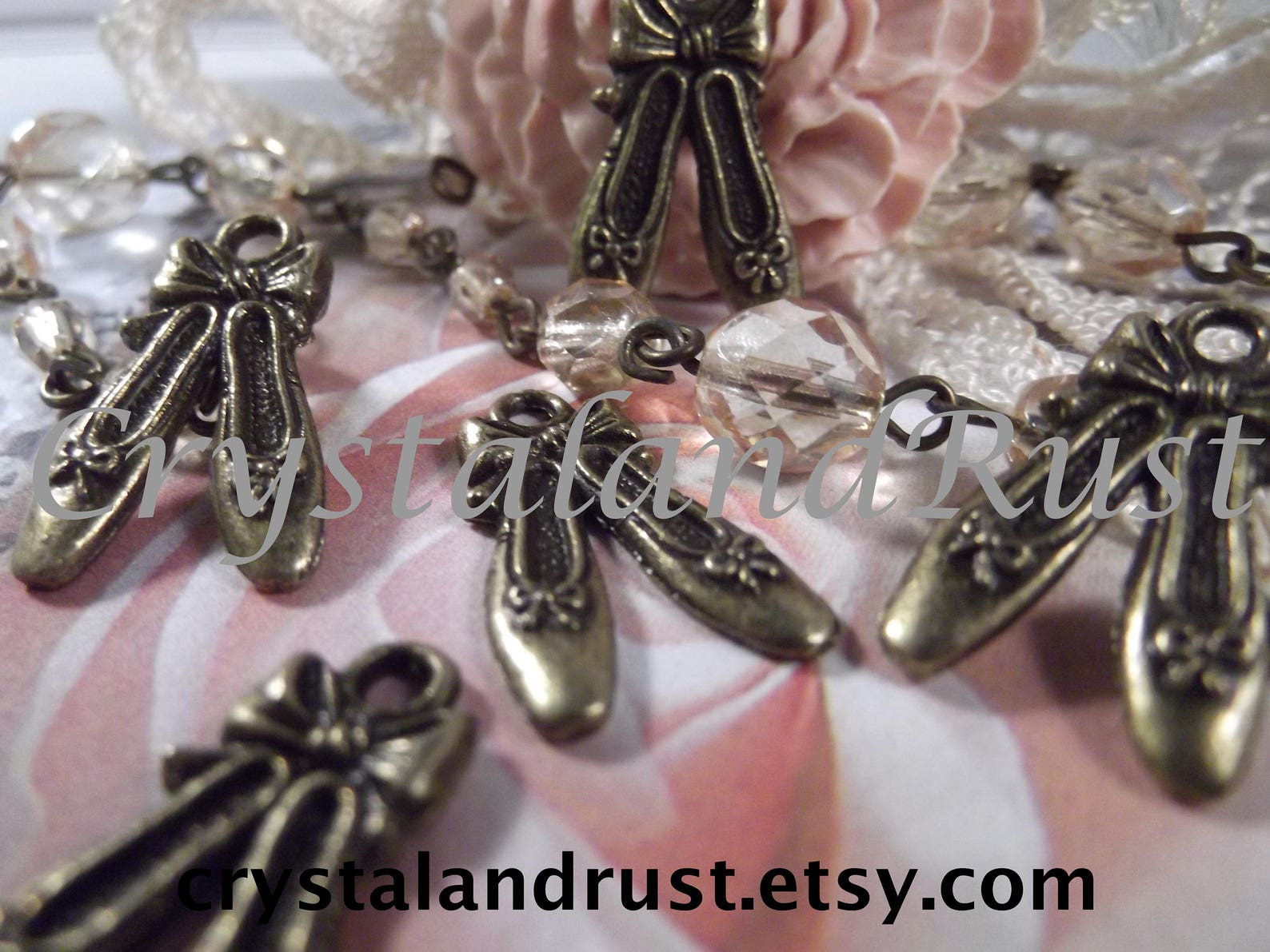 antique bronze - ballet shoe charms --- 5 pieces --- chm - 037 antique bronze - ballet shoe charms --- 5 pieces --- chm - 037