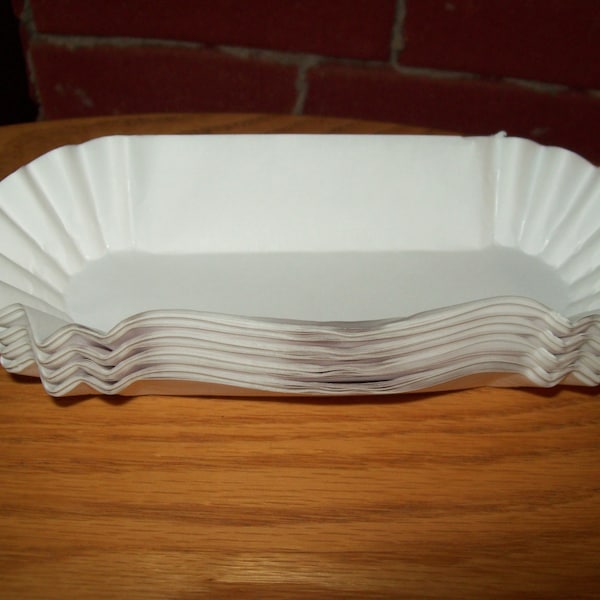 Retro White Paper Hot Dogs Tray  Holders Picnic Cookout Birthdays  Set of 50