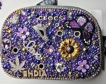 Cinturón/bandolera de piel de cocodrilo adornado con pedrería