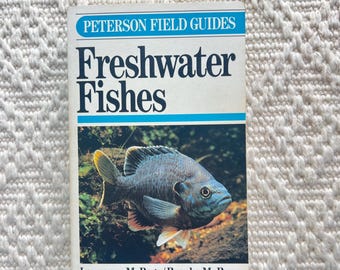 Vintage Freshwater Fishes Peterson Field Guide Book 1991 softcover