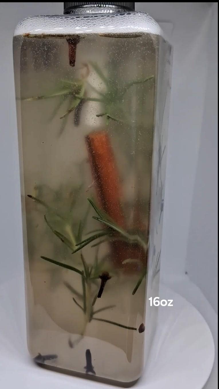 Shampoing bio au romarin