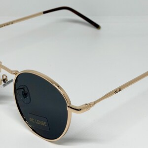Gafas de sol Ray-Ban de lujo para hombre con caja y envío gratuito. imagen 3