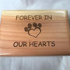 Engraved Wood Pet Cremation Urn: Small Memorial Keepsake