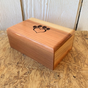 Medium Pet Cremation Urn, Engraved Pet Urn, Wood Pet Cremation Urn, Engravable