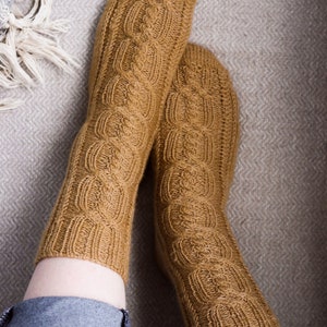 KNITTING PATTERN Littleton Socks PDF sock knitting pattern image 2