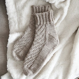 KNITTING PATTERN Eagle Creek Socks PDF sock knitting pattern image 4