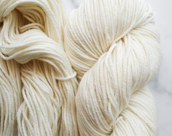 Hilo de lana merino superwash - Hilo de grosor medio para teñir - paquete de 3