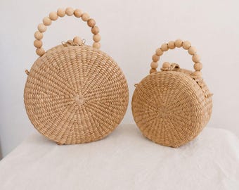Handmade Water Hyacinth Woven Round Bag, Boho Straw Crossbody Bag with Lining, Natural Handmade Basket Bag Friendly Summer Beach Bag