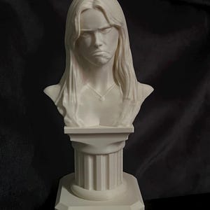 Obsession Inde Navarrette Freaky Nikki Frowning Bust