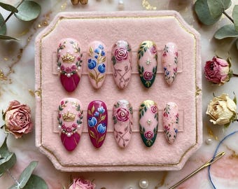 Royal Princess Press on Nails | Luxury 3D Rose Flower Nails | Vintage Floral Crown Fake Nails | Elegant Pink & Gold Handpainted Gel Nails