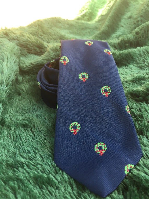 vintage wreath tie, christmas wreath tie, christma