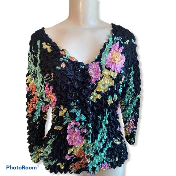 90s crinkle shirt in floral pattern, 1990s grunge