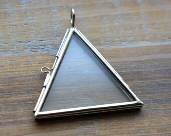 Pendant /& Chain Square Diamond Geometric Silver One-Sided Glass Frame Necklace