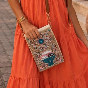 Perlenbestickte Boho Tasche, Beaded Crossbody Bag, Handytasche Damen, Ibiza Style, Eis Motiv, Statement Bag, Festival & Resort Fashion