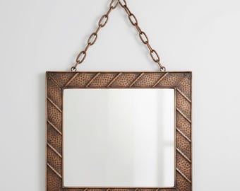 Specchio da parete in rame martellato / Cornice diagonale, decorazione artigianale con catena