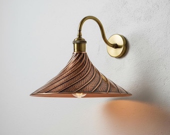 ヴィンテージ銅製壁掛け照明、緑青のモロッコ風ランプ、素朴な農家風照明、ミッドセンチュリー照明