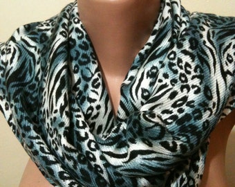 Pashmina Infinity Scarf, Loop Scarf, Tube Scarf, Circle Scarf, Spring Scarf, gift for her, pashmina cowl, leopard pattern, leopard scarf