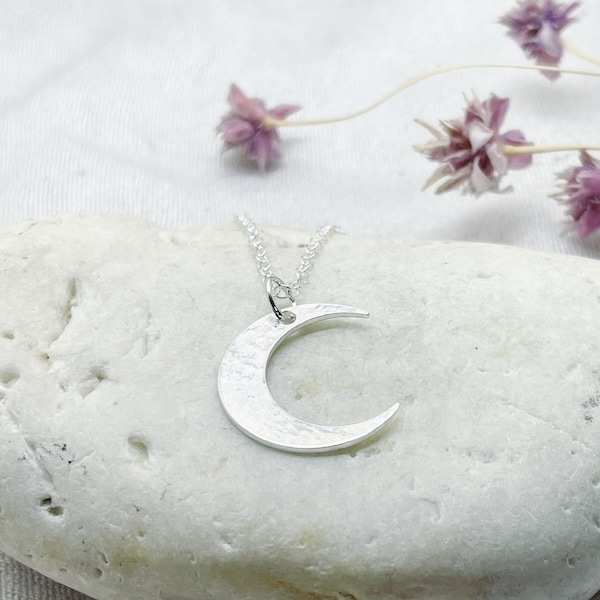 simple crescent with star pendant double layers chain Necklace simple crescent with star pendant double layers chain Necklace