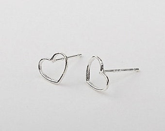 Pendientes de corazón de alambre de plata - Pendientes pequeños de plata de ley 925 con forma de corazón abierto hechos a mano