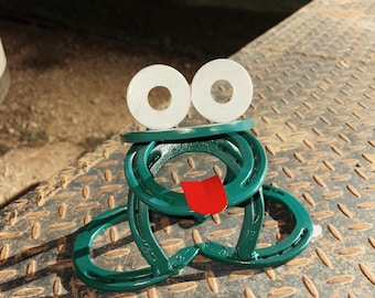 Horseshoe Frog – Handmade Horseshoe Yard Art | Rustic Garden Decor | Western Metal Frog