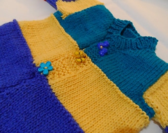 Hand Knitted Wool Baby Onesie: Newborn Overalls with Flower Buttons