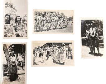 Vintage-Schwarzweißfotografien von Hula-Tänzerinnen aus Hawaii, Konvolut mit 5 Stück, Hawaiiana-Fotos