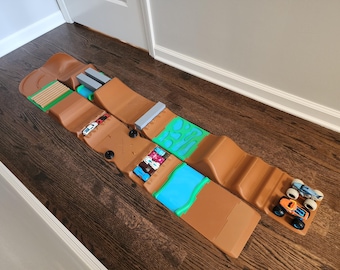 Modular Monster Truck Race Course – Customizable Playset for Hot Wheels/Monster Jam Trucks