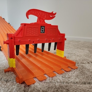 MonstertruckRaceway Riser Adapter für Hot Wheels 6-Lane Track Playset Monster Jam Bild 9