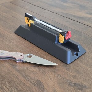Work Sharp guidad knivsliphållare för bordsskrivbord eller arbetsbänk. bild 2